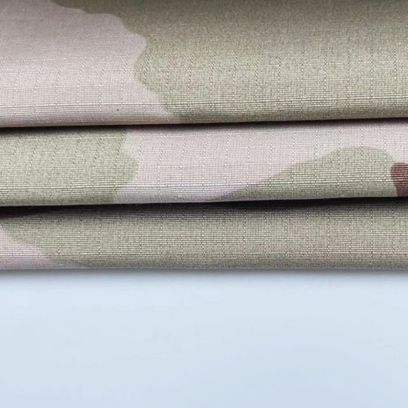 Textiles fabric manufacturer polyester cotton checked  pattern printed camouflage clothing rip-stop fabric 2800 water pressure