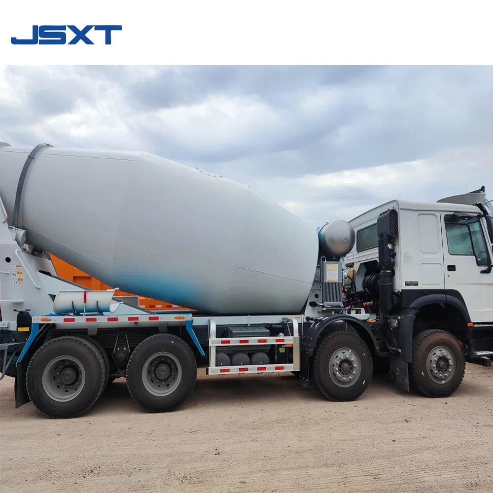 Sinotruk Howo 8x4 cement mixing truck 14 cubic meters concrete mixer truck