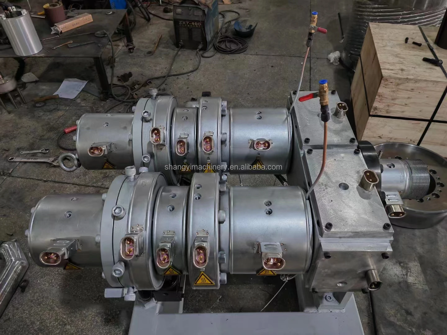 Plastic cable channel making machine extrusion line