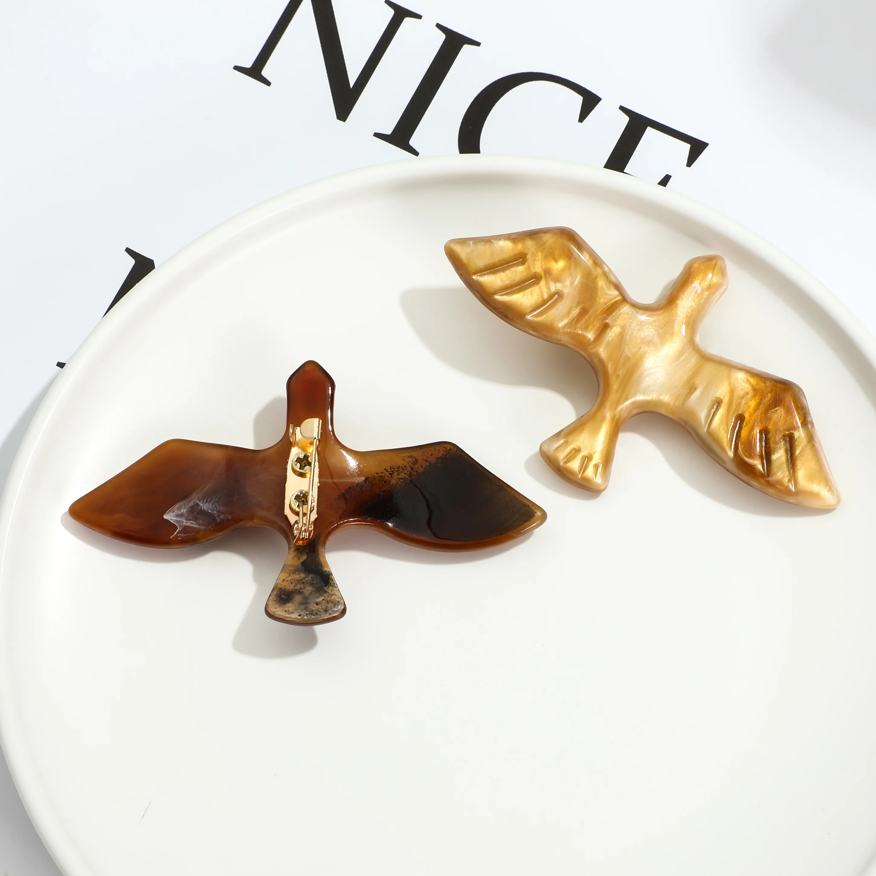 
Fashionable Fabric Flower Fancy Brooch Pin Handmade Luxury Fabric Flower Brooches 