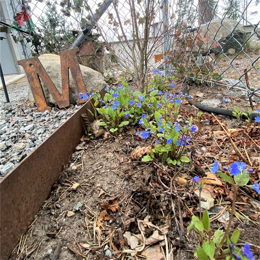 Corten garden lawn edging rusty fence garden fencing edging garden steel edging
