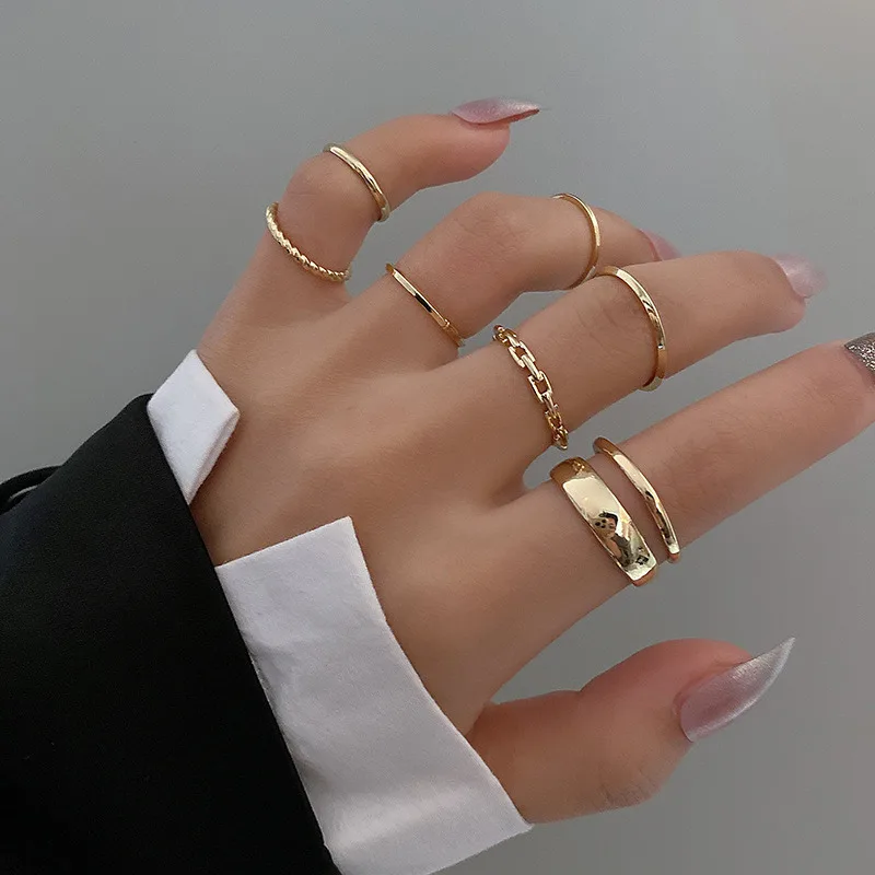 7pcs Fashion Jewelry Rings Set Classic Hollow Round Opening Women Finger Ring for Girl Lady Party Wedding Gifts
