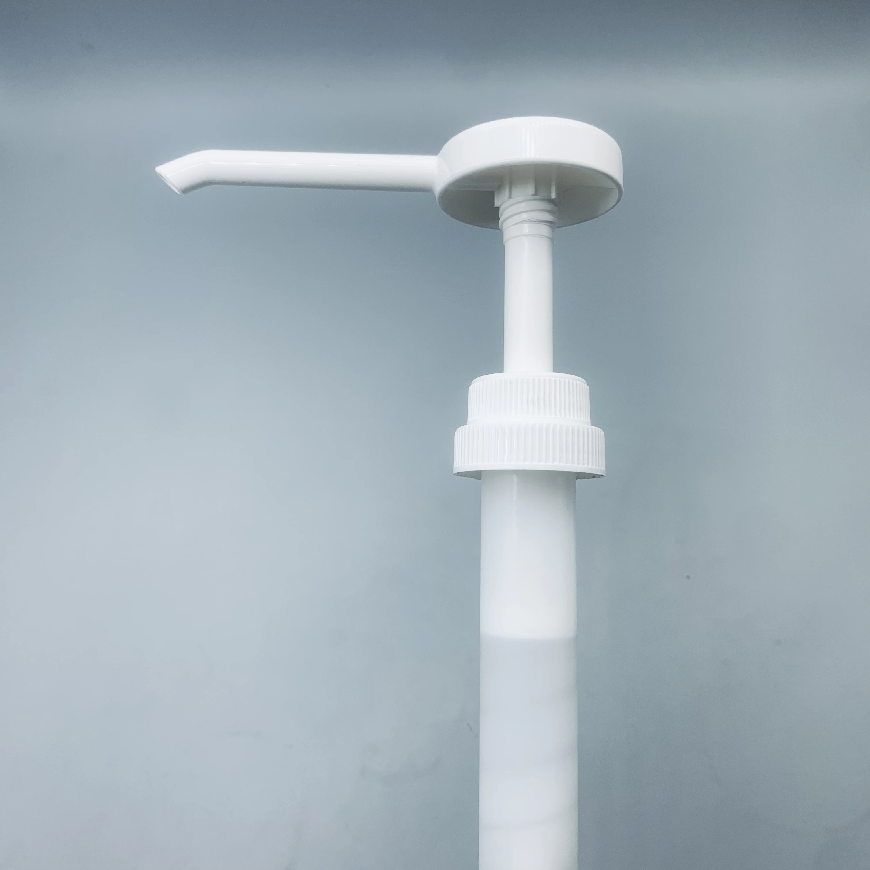 UK30-3  Elevate Your Drink Making Process with a Premium Quality Syrup Pump Head