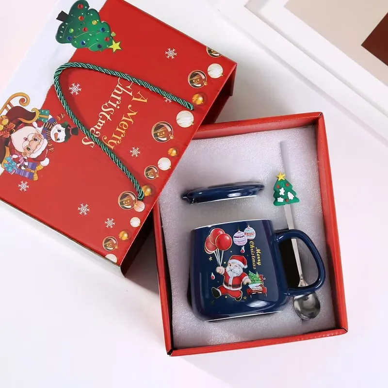 High Quality Customized Christmas Cup Christmas Tree Santa Claus Ceramic Mug With Lid And Spoon