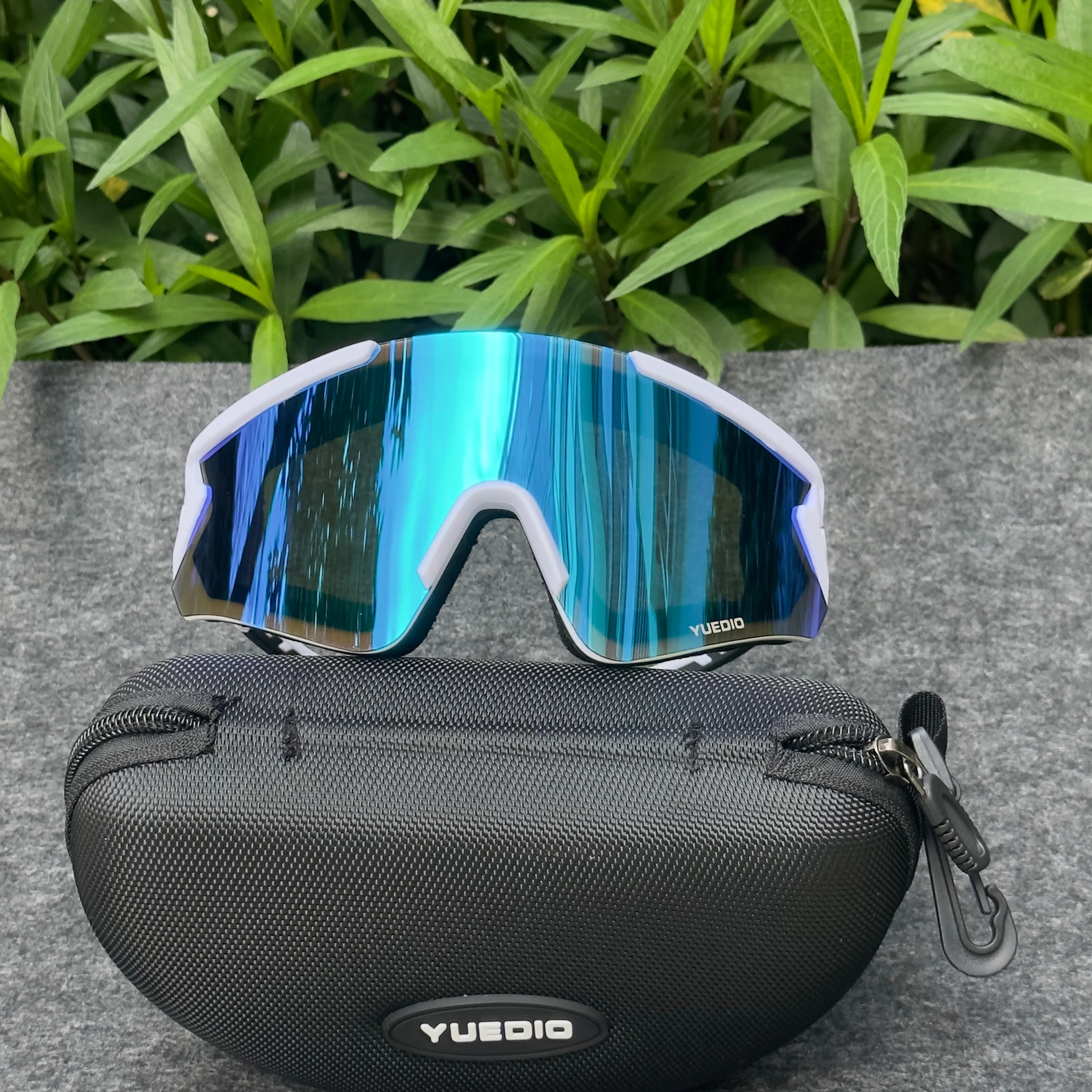 Custom Multifunctional Ski Motorcycle Goggles Anti-Fog Lenses Interchangeable Temples Strap Dual Layer Coated &Yellow Lenses