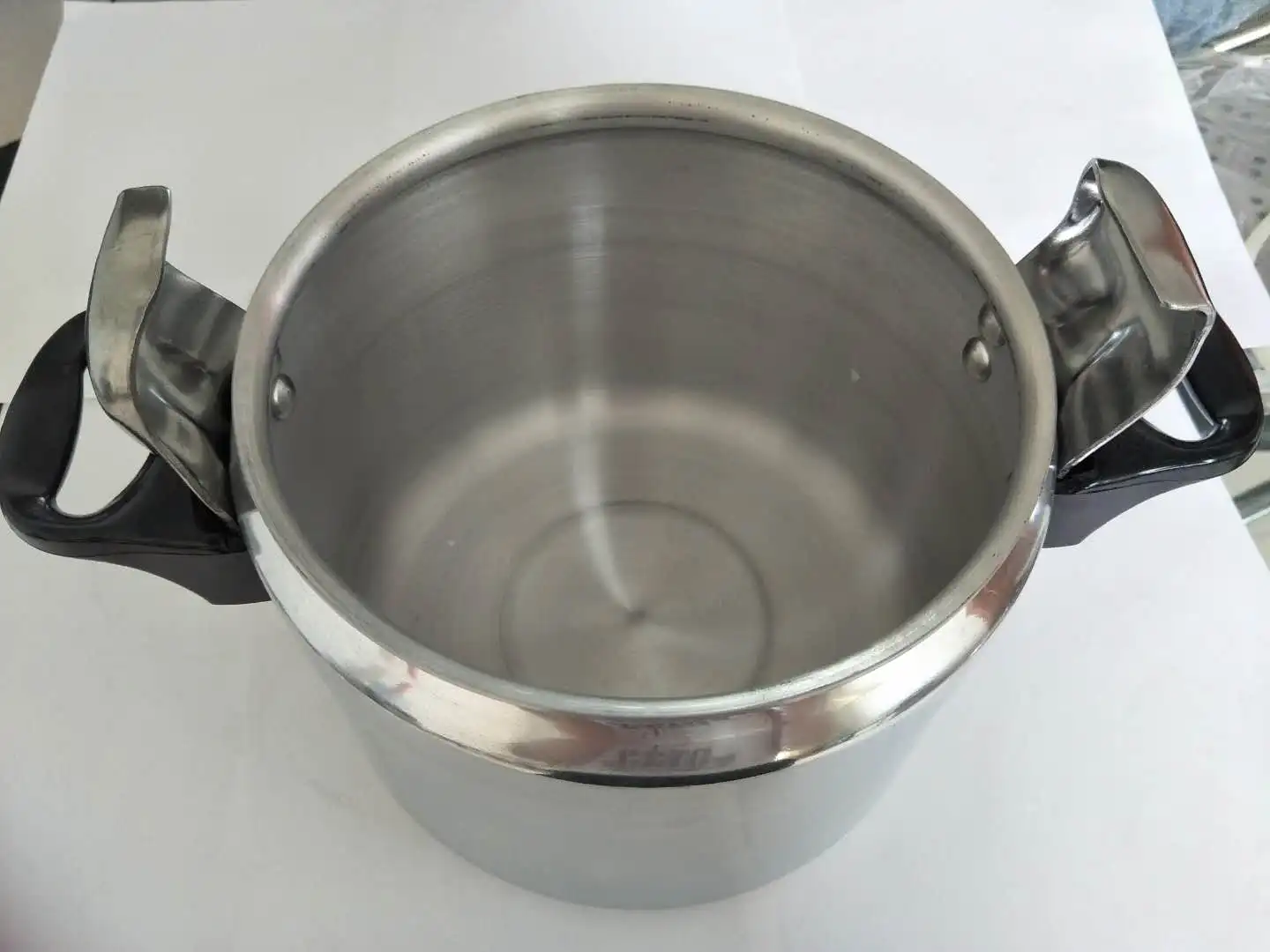 6L Multi-use Mirror Polished Commercial Aluminum Explosion Proof Pressure Cooker