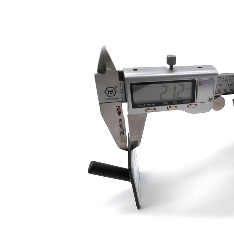 Hot Selling Self-adhesive Wall Hooks Bathroom Kitchen Coat Robe Keychain Clothes Towel Wall Hanging Hook Single Hook Black