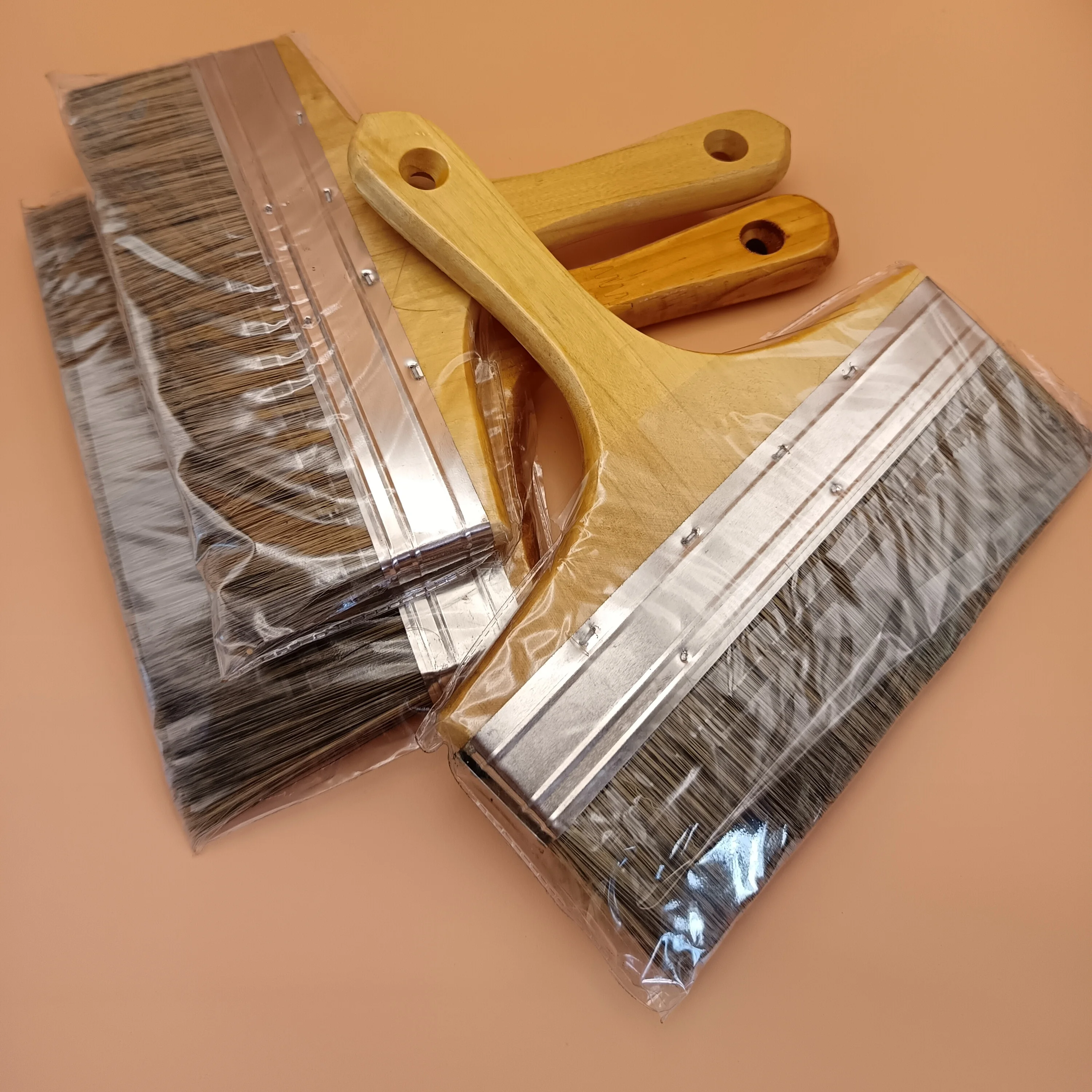 hot sale hair loss fence varnish painting brushes hog bristle painting brush with wooden handle