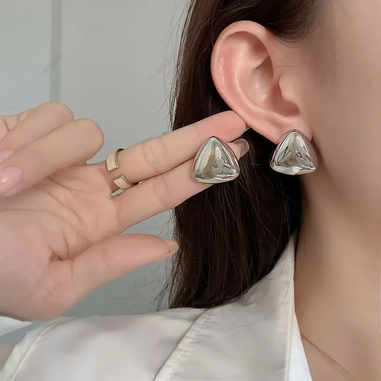 2024 Latest Trendy Brass Jewelry Big Triangle Gold Stud Earrings with Punk Style for Party