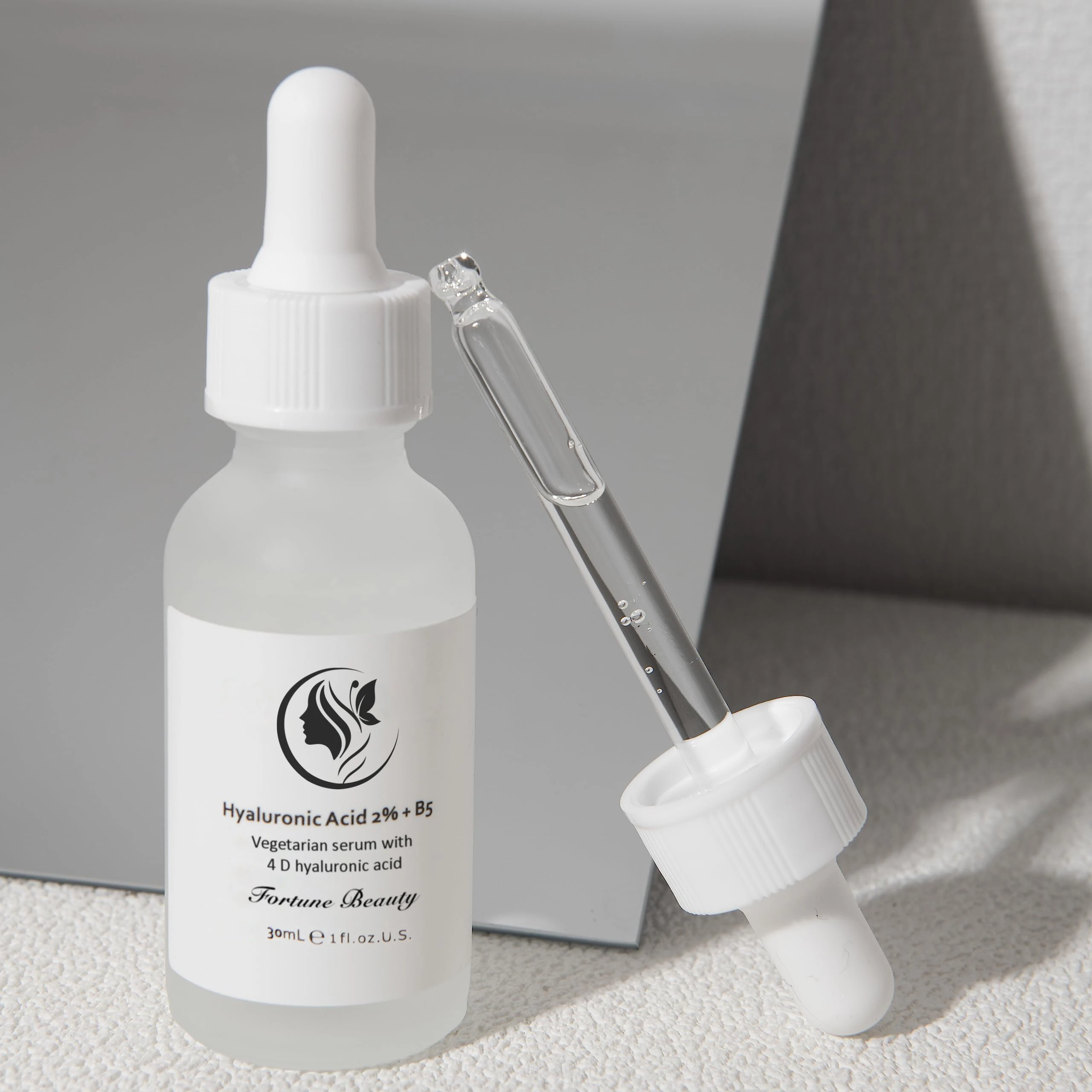 OEM Moisturizing Nourishing 4D Hyaluronic Acid Ultra-Hydrating skincare product Vitamin B5 Organic Facial Serum