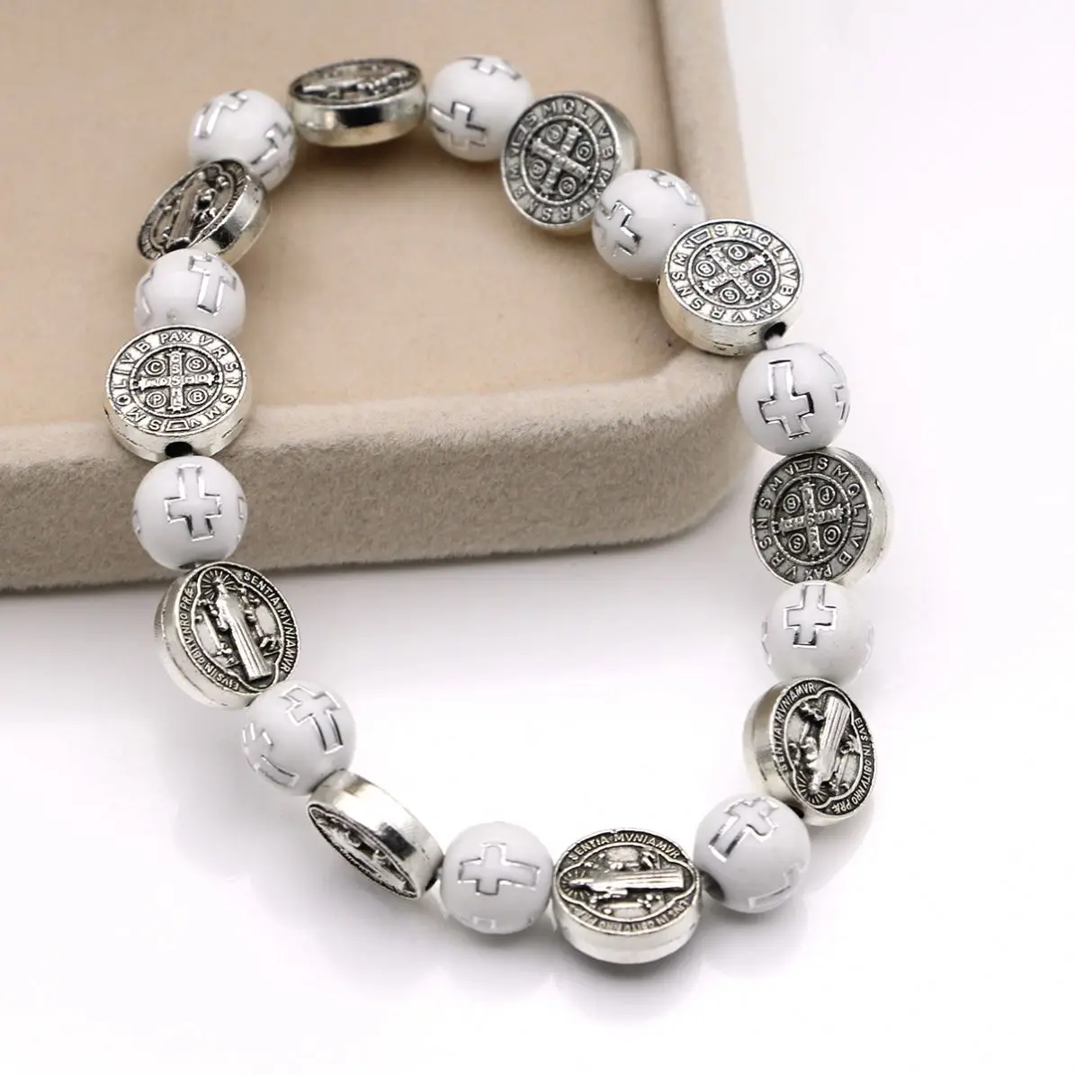 Wholesale Catholic Beaded Bracelet Cross Beads St. Benedict Medal Rosary Bracelets Antique Silver Plated  Religious Gifts