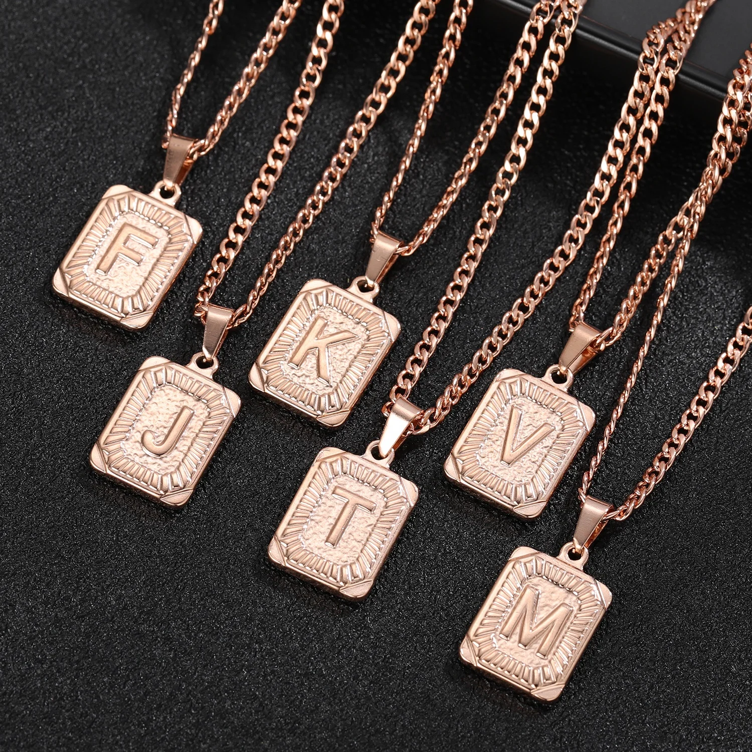 Stainless Steel Jewelry Custom Alphabet Pendant Personalized Initial Necklace Fashion Jewelry For Men Women