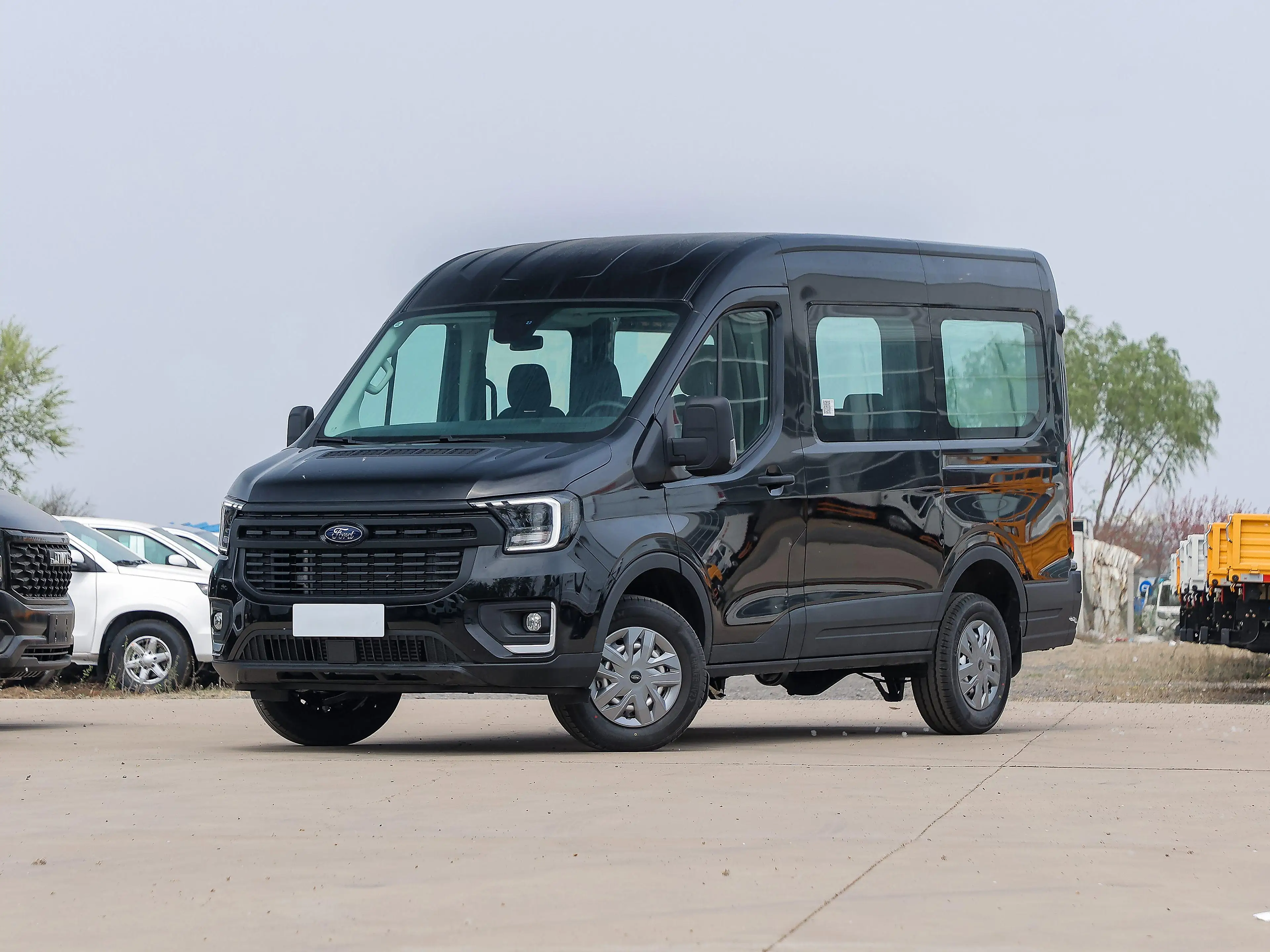 Ford Transit T8 изготовленный на заказ дальний аккумулятор-Электрический грузовой фургон семейный большой пассажирский подержанные автомобили
