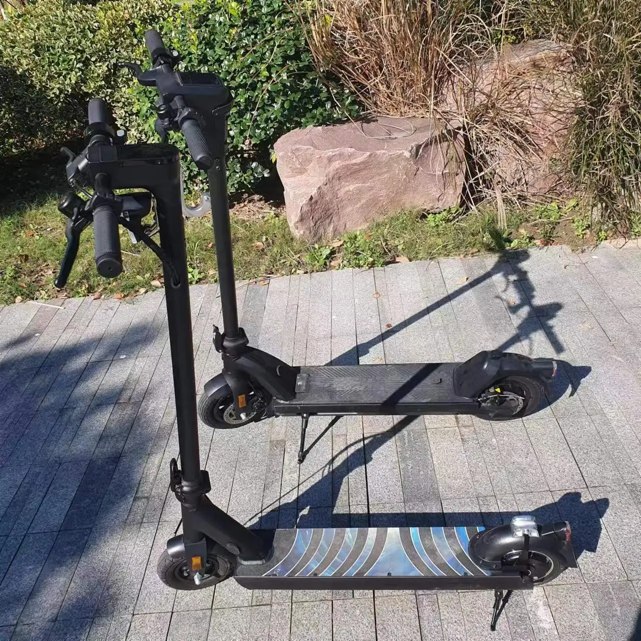 High Speed 8 inch 36V 5Ah 250W Easy To Carry Ultra-Lightweight Folding Adult Scooter Electric