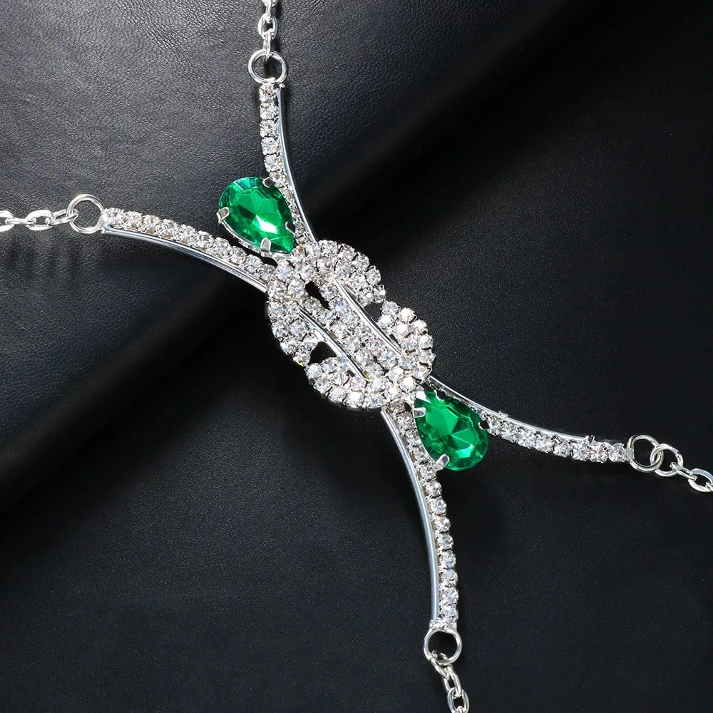 Fashion Exquisite Jewelry X-Shaped Emerald Diamond Inlaid Chest Support Luxury Fashion Beauty Shiny Sexy Chest Chain