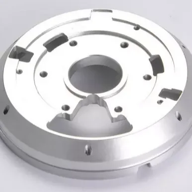 Токарный станок с ЧПУ, ТОКАРНЫЙ И ФРЕЗЕРНЫЙ композитный аппарат, обработка алюминиевых деталей с ЧПУ, обрезка проволоки, компьютер, обрабатывающая деталь гонг