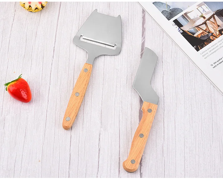 Yangjiang China Manufacturer Stainless Steel Cheese Knives Kit 4 Pieces Cheese Tools Wooden Cheese Board and Knife Set