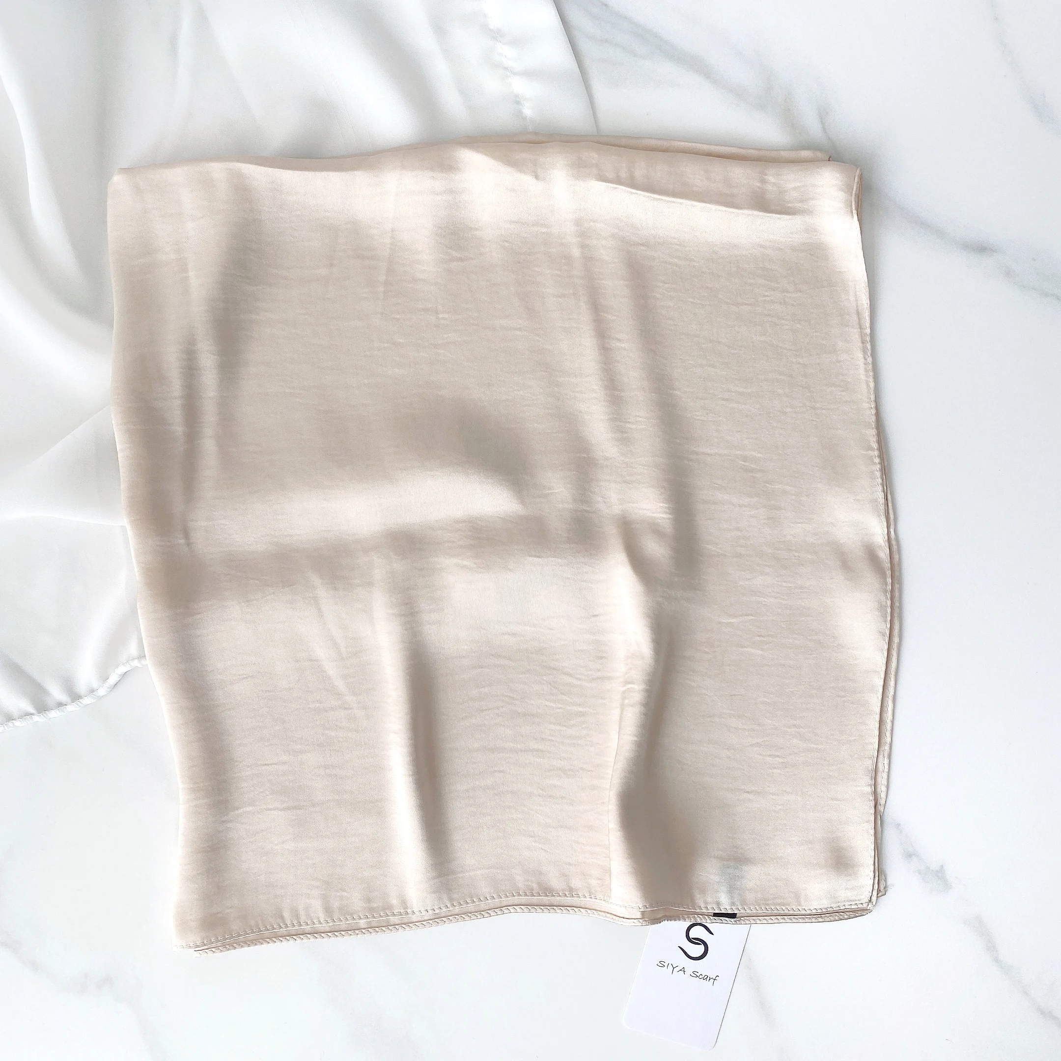 Wholesale Custom Silk Scarves Fashion Printed Design foulard Silk Pocket Square polyester Silk hijab Scarf For Ladies