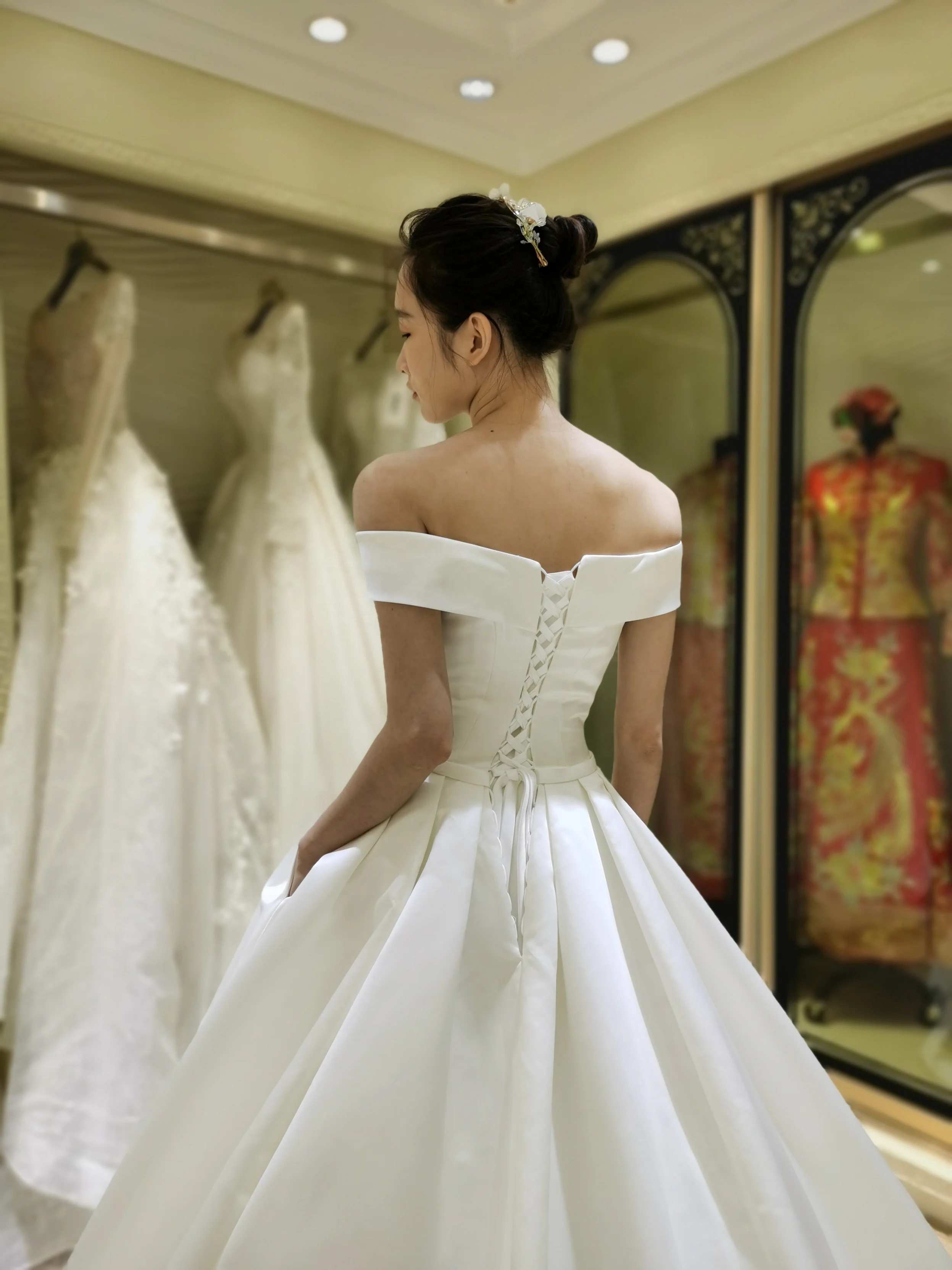 2021 off shoulder simple ball gown satin wedding dress turkey istanbul