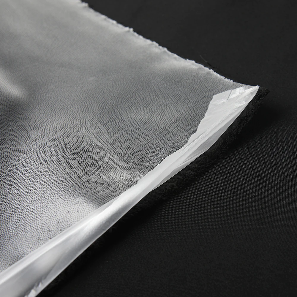Windproof Breathable Bonded Softshell Fabric Waterproof Woven 100% Polyester 150D Plain Customizable 137 Gsm