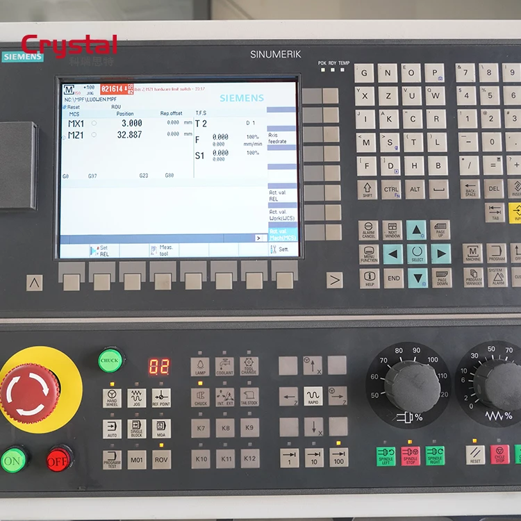 GSK/SIEMENS/ FANUC controller made in China  cnc turning lathe CK6132A