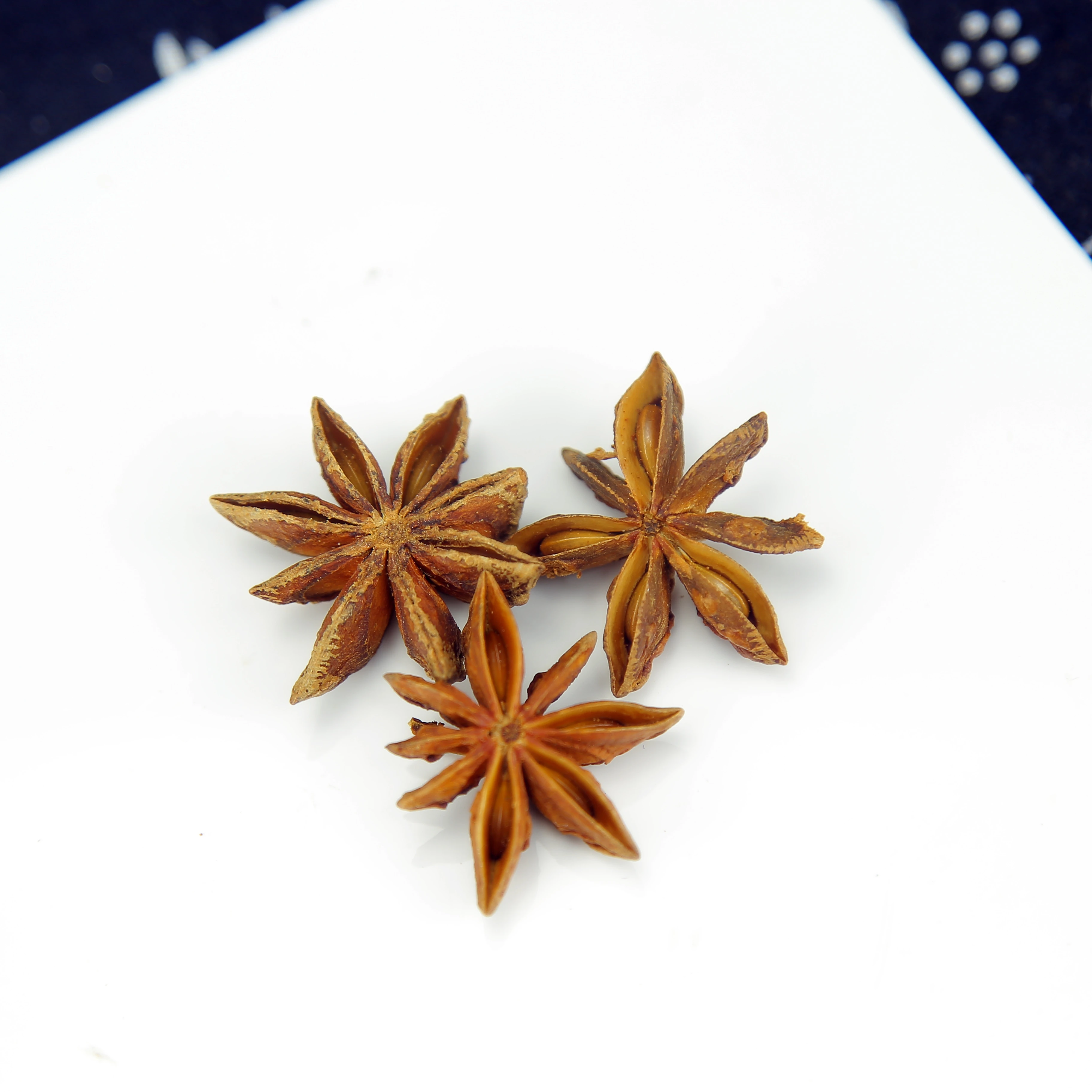 Chinese Spices Supplier Wholesale High Quality Dried Star Anise Natural Star Aniseed