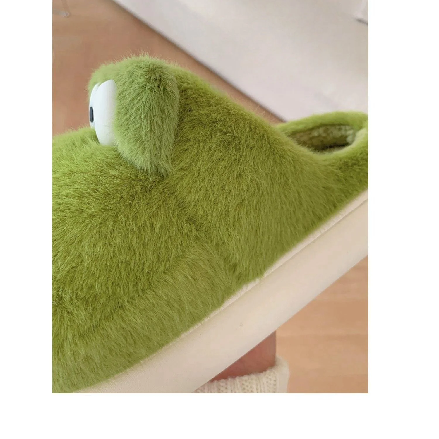 XIXITIAO  soft plush winter warm home house indoor plush fluffy slippers unisex crocodile animal prints slippers for woman