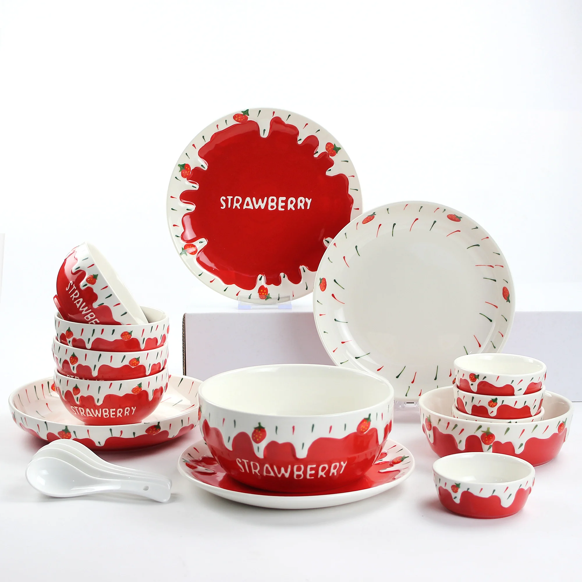 Wholesale Hand-painted Strawberry Dinnerware Set Stoneware Food Bowls Salad Fruit Dessert Bowl Ceramic Plate Baking Plates