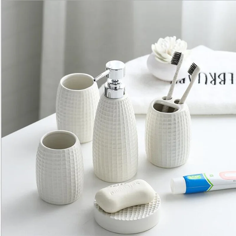 wholesale  Soap Bottles Dispenser hotel Bathroom Accessories Set ceramic