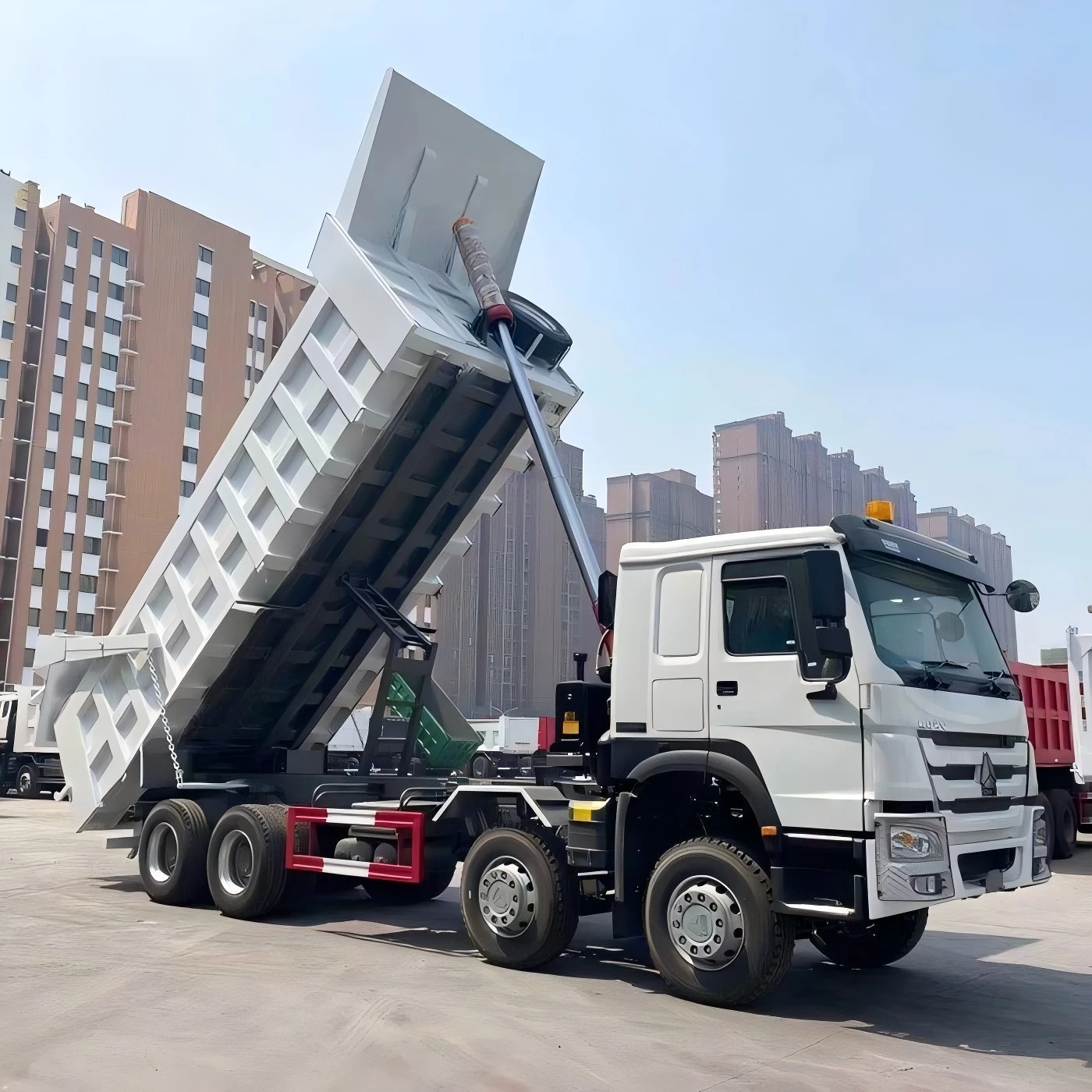 Недорогой самосвал мини-самосвал б/у 8x4 12 колес 400 л.с.