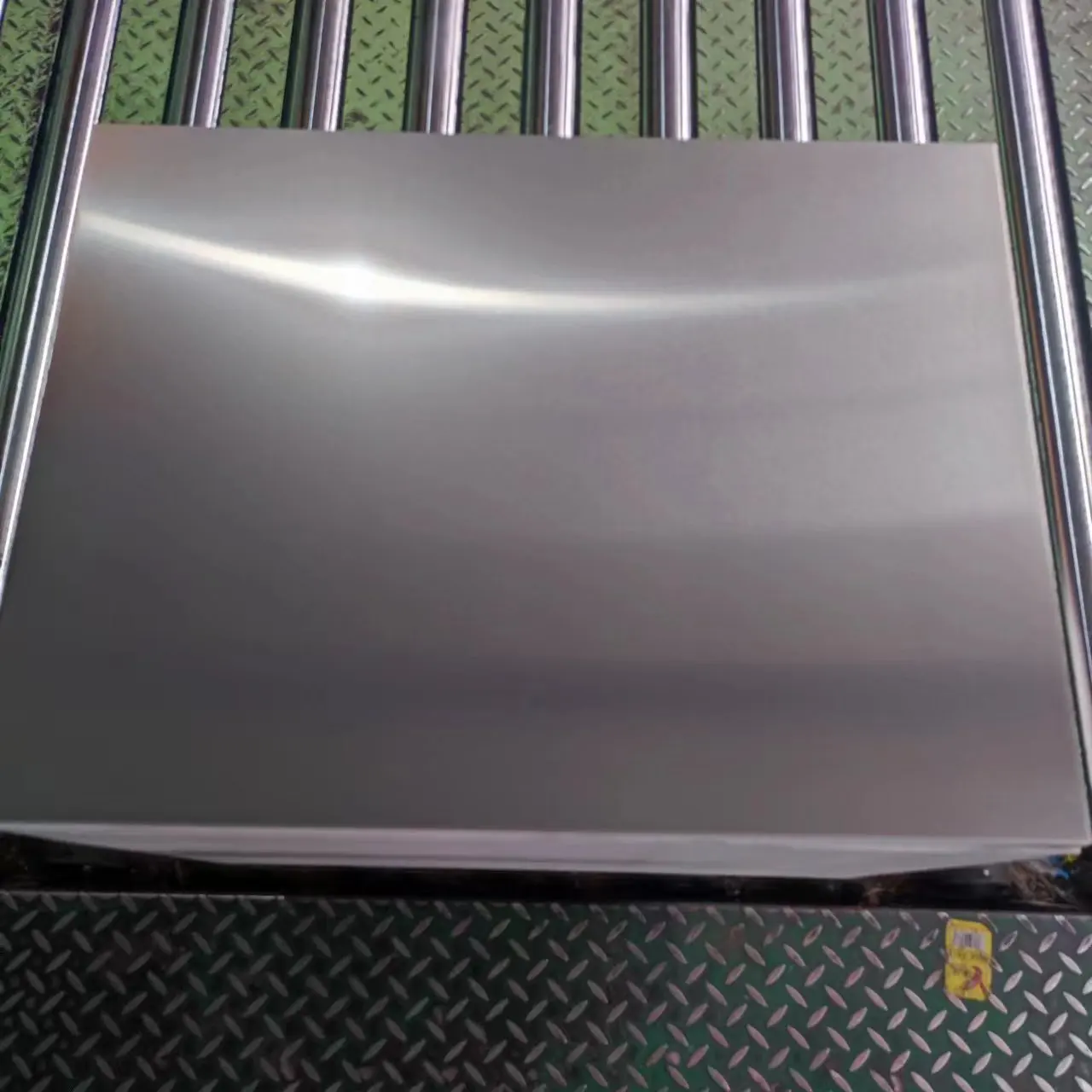 Manufacturer Price 3003 5052 H34 8mm 10mm Thickness Mirror Glass Polished Decorative Plate Process