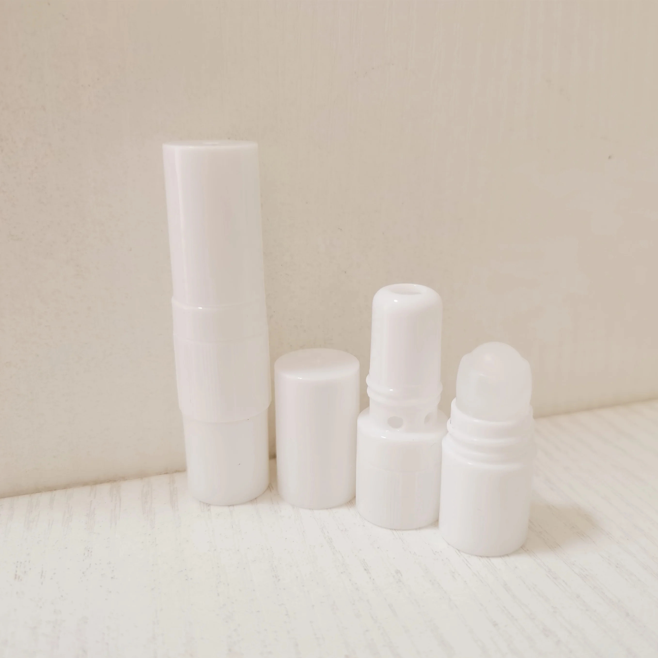 Заводская цена 2021 горячий товар 2 в 1 рулон на бутылке белый цвет чистый назальный ингалятор палочка ингалятор