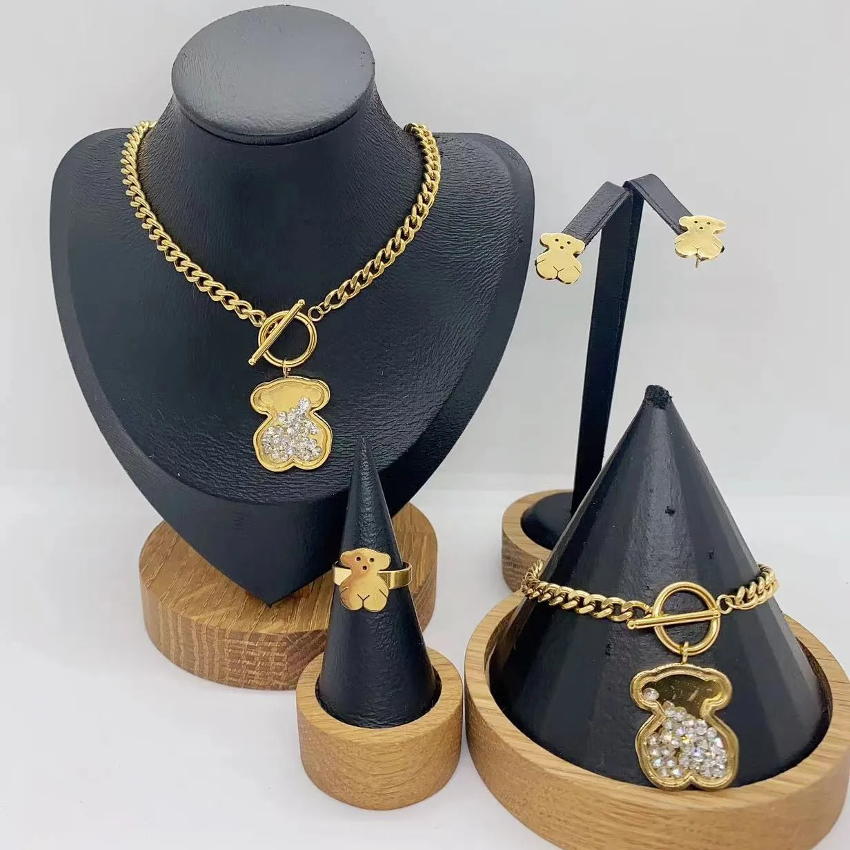Thick Stainless Steel Jewelry Wholesale Cute Bear Earnail Pendant Necklace Set Womens Jewelry Series