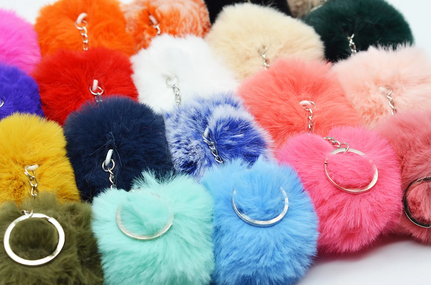 Cute Car Ball Keychain Fox Fur Pom Pon Ball Keychain