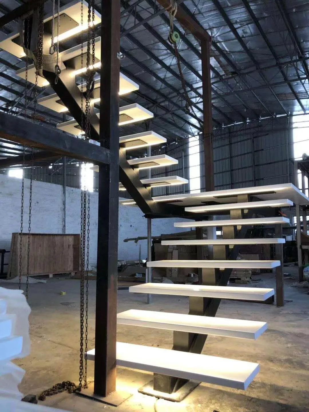 VIKO Mono Stringer Steel Wood Staircase
