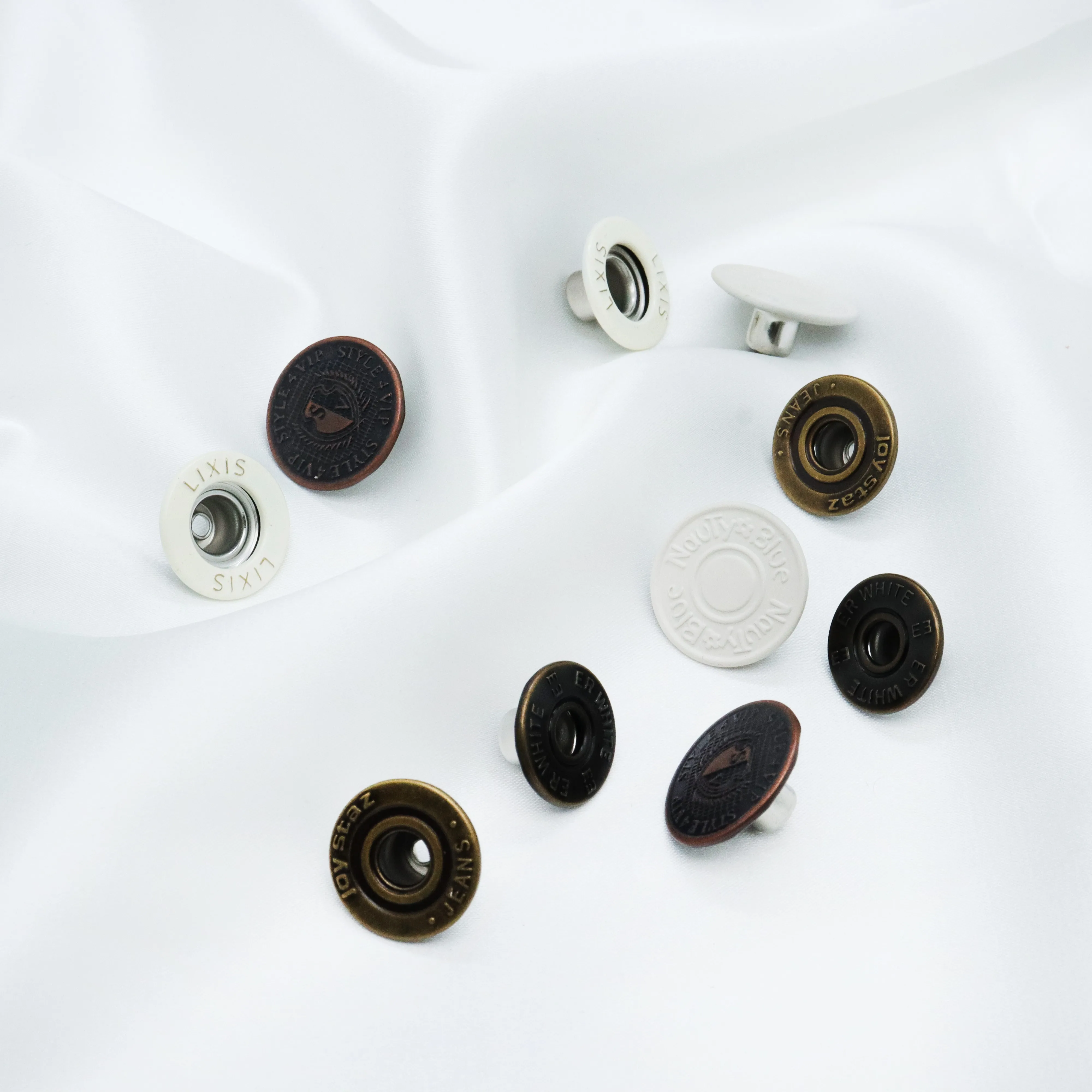 Fancy Handmade Craft Jacket with round Pattern Metal Decorative Rivets Eco-Friendly Custom Made Jeans Garments Wholesale Supply