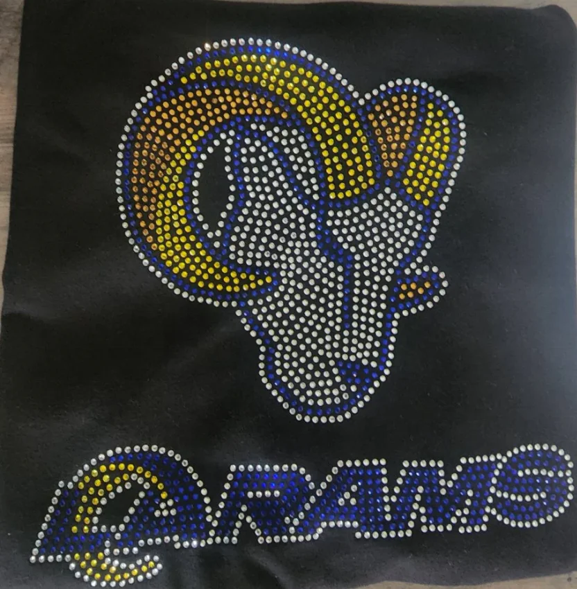 Top Quality Custom Wholesale Price Iron On Los Angeles Rams Football Rhinestone Bling Design For Shirts Decoration.