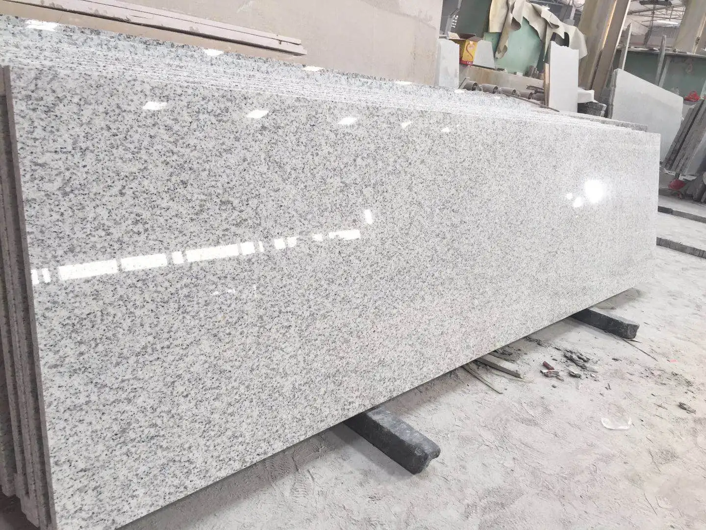 New china super white granite polished 1.8/2cm thick slabs for countertops tile