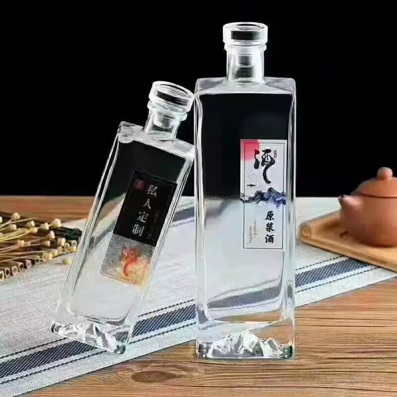 Custom design 750ml square glass wine bottle for liquor alcohol drinking glass bottle
