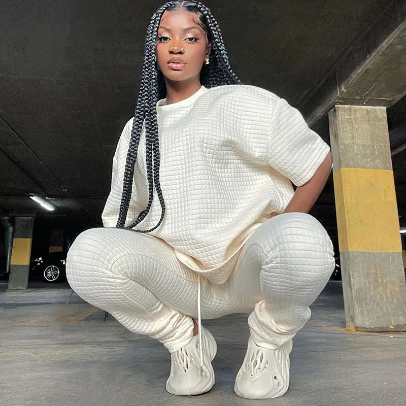 Streetwear Pullover Joggers Set New Arrivals 2021 Women Clothing 2 Piece T Shirt Sweat Pants Set Wholesale Loungewear Female