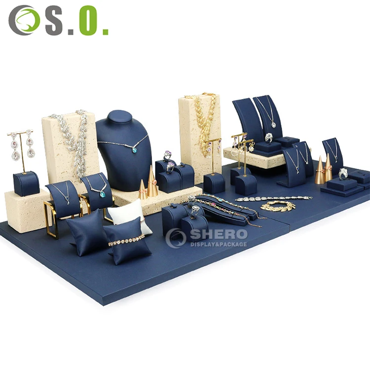 Customized Wholesale Brown Jewellery Stand Holder Velvet Suede Wood Metal Jewelry Display Set