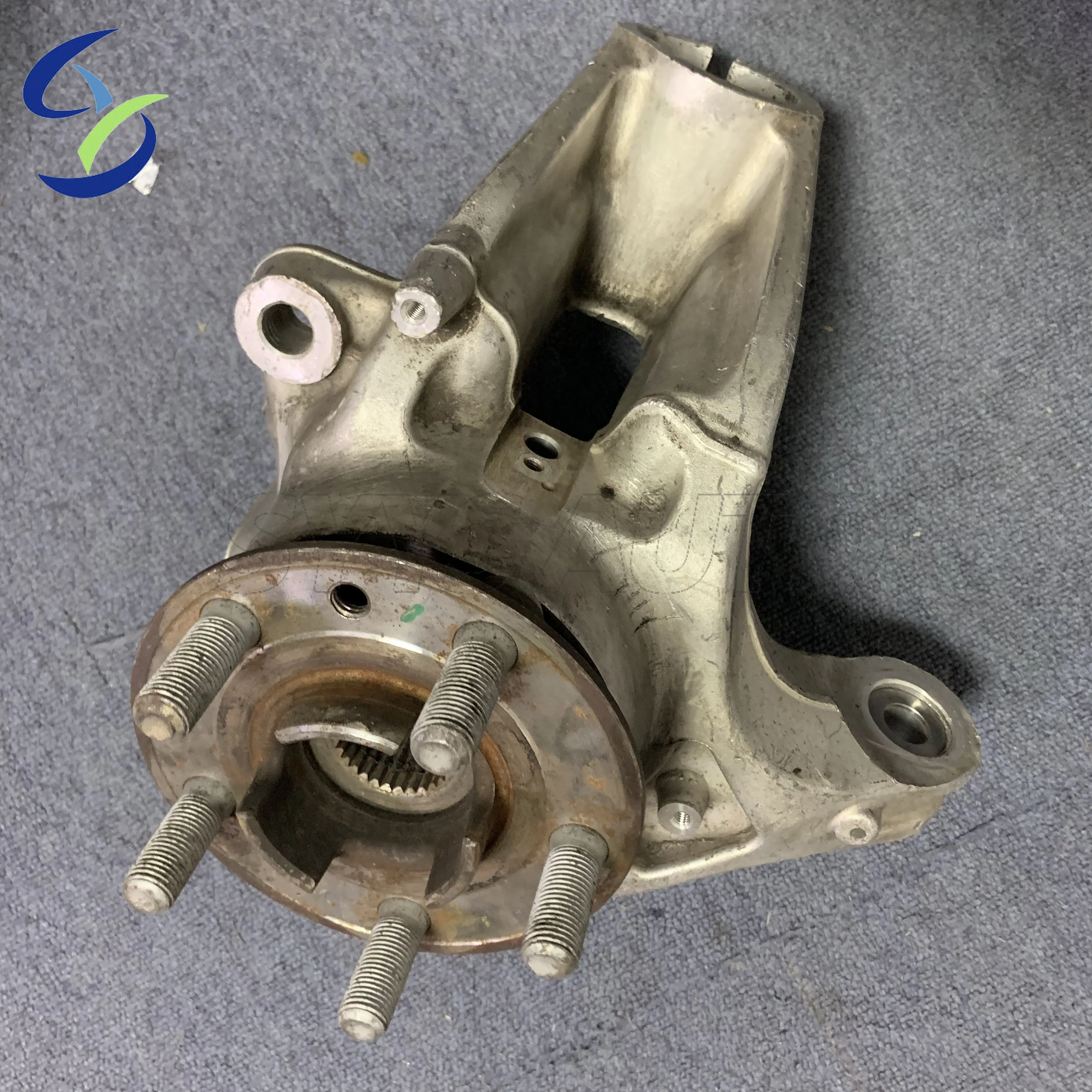 Steering Knuckle Wheel Hub and Wheel Bearing LR024479 LR087154 LR044018 LR055290 For Land Rover Range Rover Evoque 2.0L