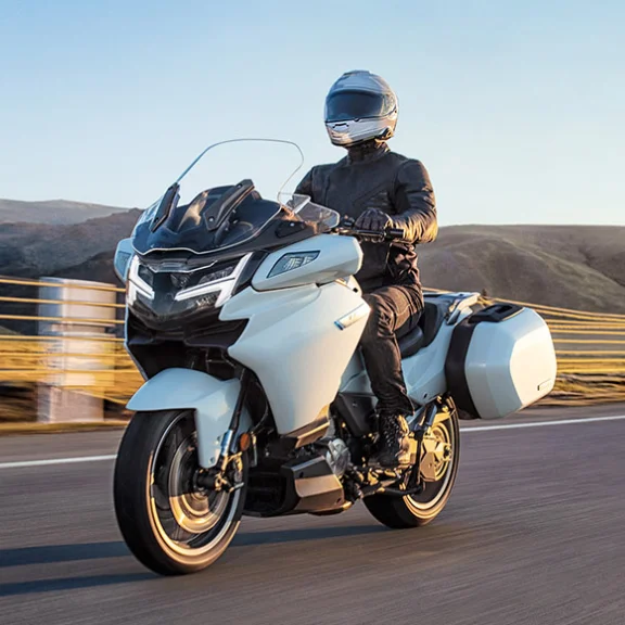 Factory Wholesale Smart Sport Touring CFMOTO 1250 Motocross ATV/UTV Touring motorcycle