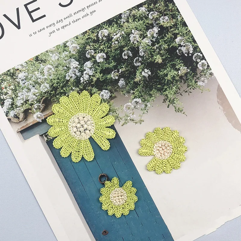 fashion 4.5cm daisy flower embroidered applique sunflower patches accessories for hair ornament,  child garment JCFL008