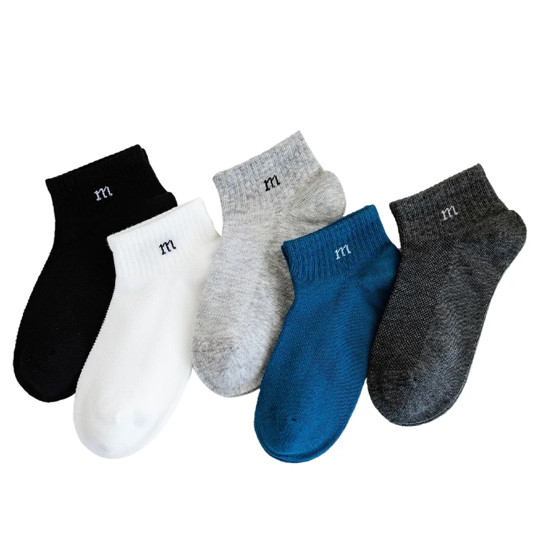 Лидер продаж, простой логотип от производителя, однотонные модные мягкие детские спортивные хлопковые носки с вышивкой
