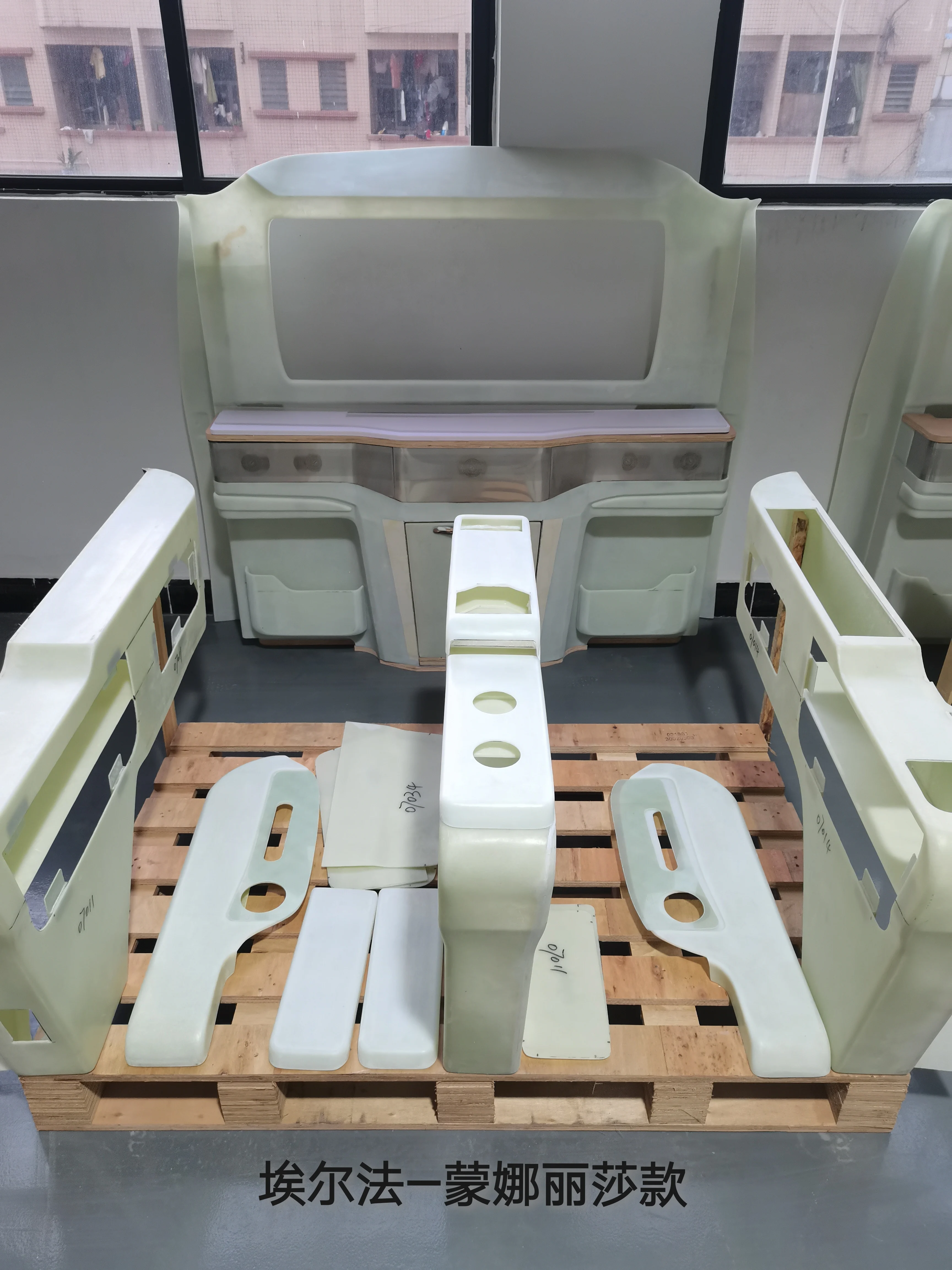 Auto limousine Power electric parts and seat Luxury car interior decoration for MINIBUS LUXURY VIP CARS AND VANS