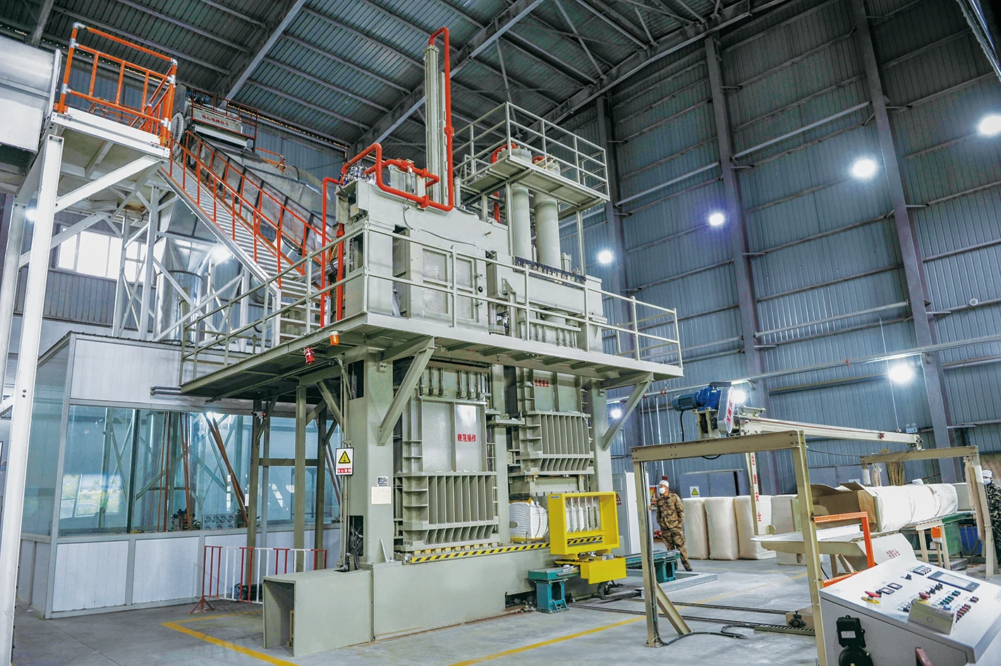 Swan hydraulic bale press for lint baling