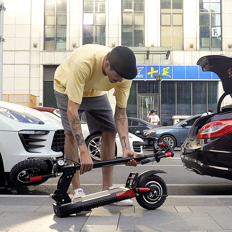 Free Duty KugooKirin M4 Pro Fast Electric Scooter with 45 km/h LED Digital Dial Three Riding Modes 3 Seconds to Quickly Folding