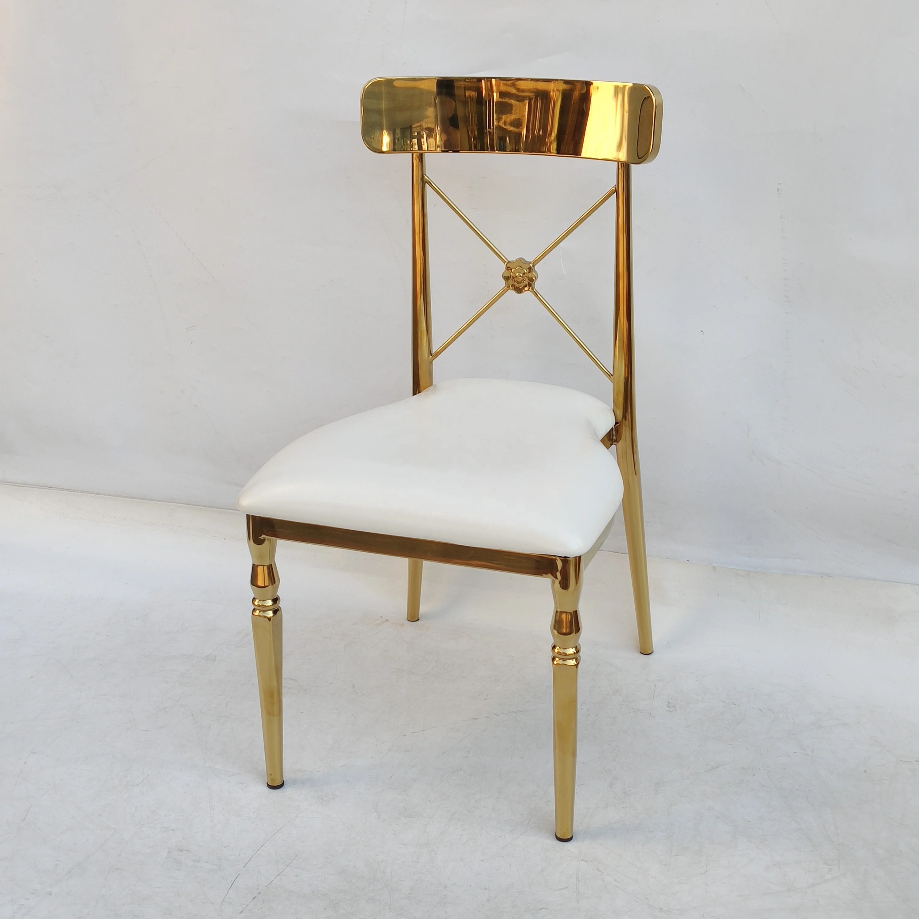 Золотая Рамка Белая Подушка Штабелируемый стул из нержавеющей стали для свадьбы