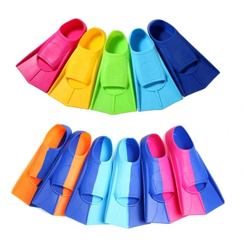 Hot sell custom logo color soft silicon full foot diving fin wide size adult kids short blade swim fins for snorkeling diving